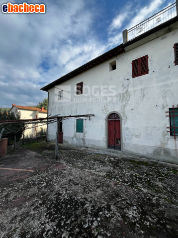 casa indipendente in vendita a Firenze