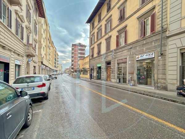 negozio in vendita a Firenze in zona Centro Storico