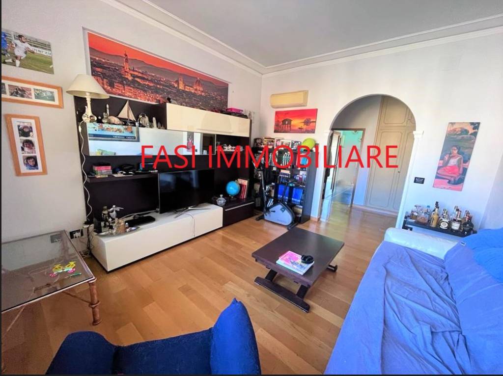 appartamento in vendita a Firenze in zona Campo di Marte