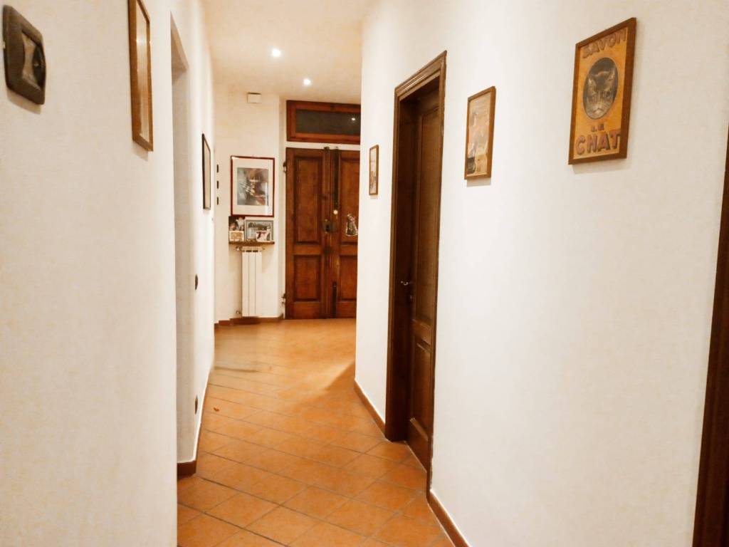 appartamento in vendita a Firenze in zona Campo di Marte