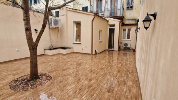 appartamento in vendita a Firenze in zona Centro Santa Croce