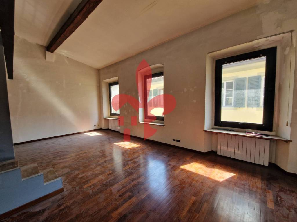 appartamento in vendita a Firenze in zona Centro Santa Croce