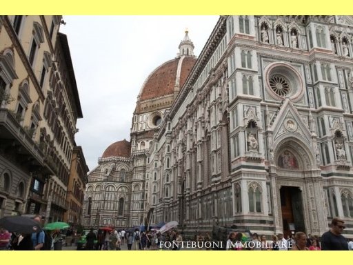 negozio in vendita a Firenze in zona Careggi