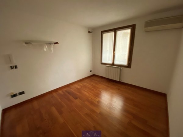 ufficio in vendita a Firenze in zona Centro Duomo