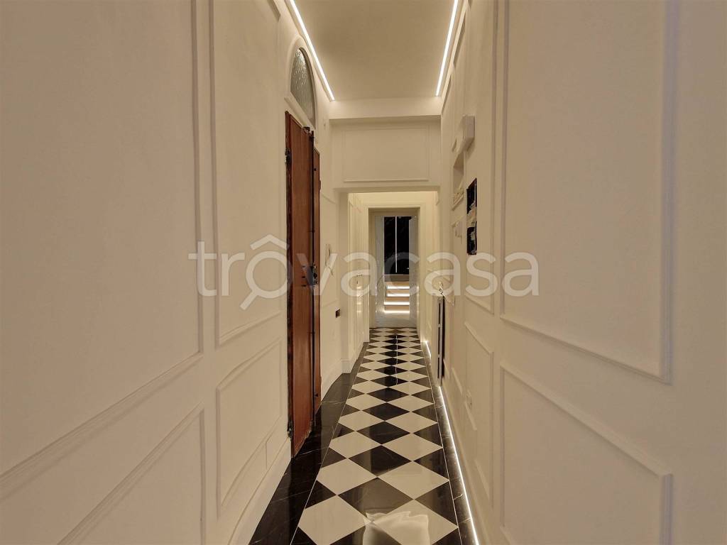 appartamento in vendita a Firenze in zona Centro Santa Croce