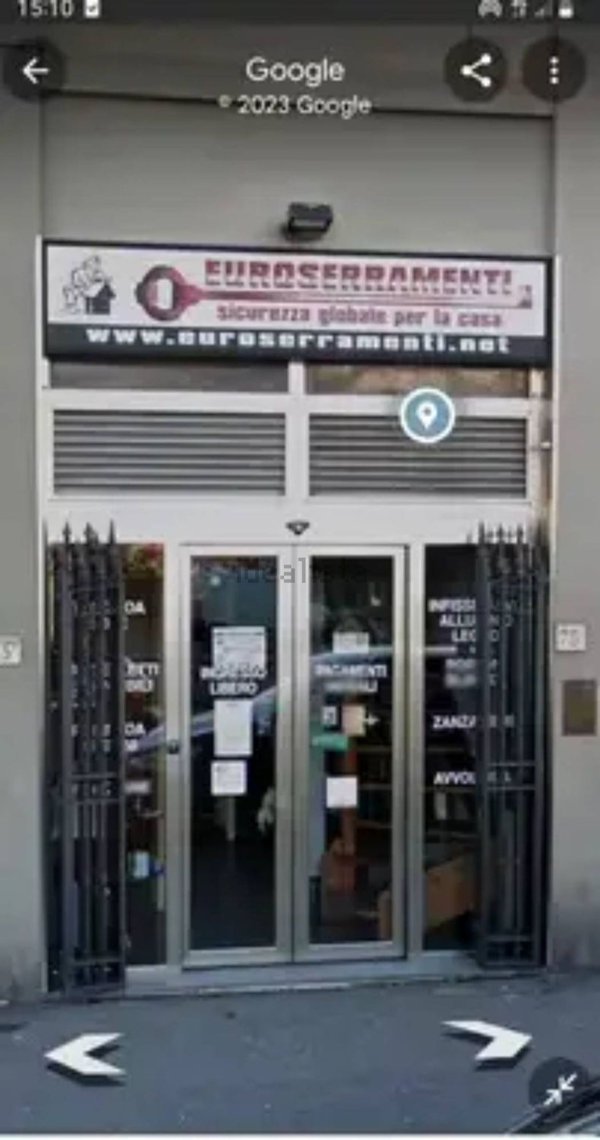 negozio in vendita a Firenze in zona Novoli