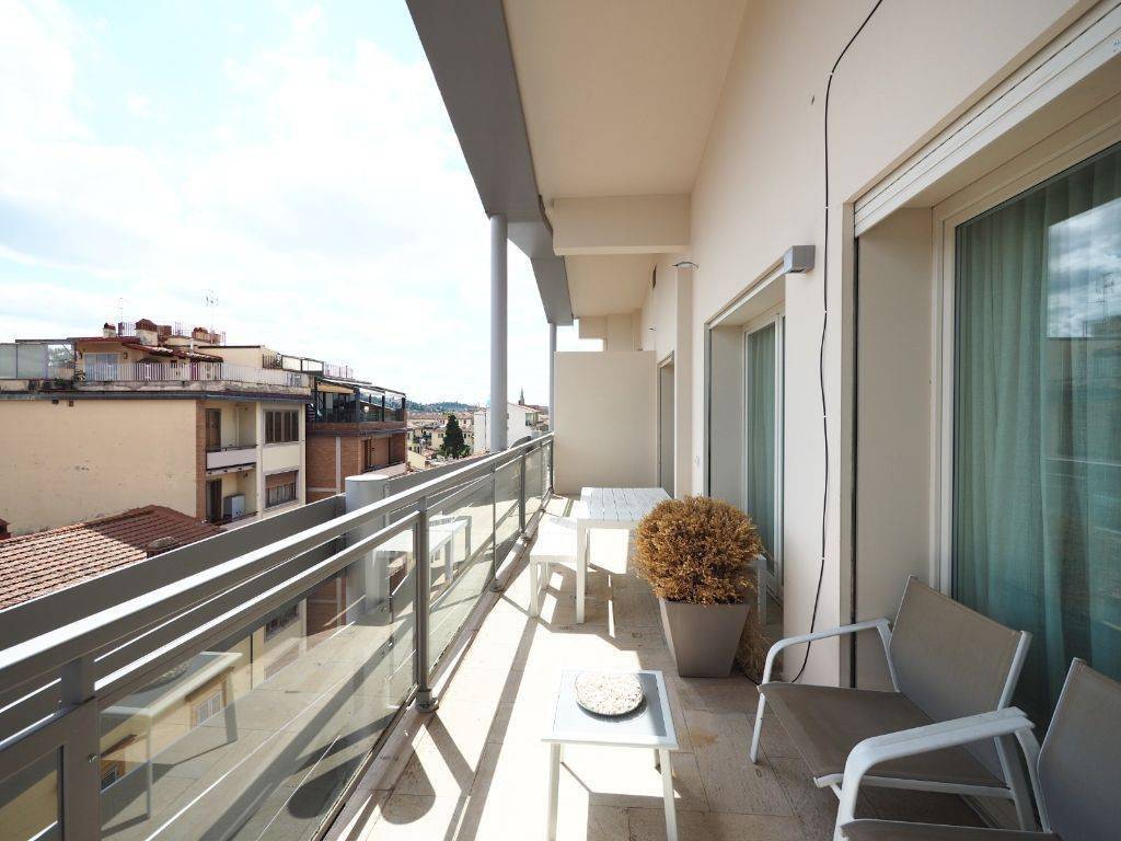 appartamento in vendita a Firenze in zona Campo di Marte