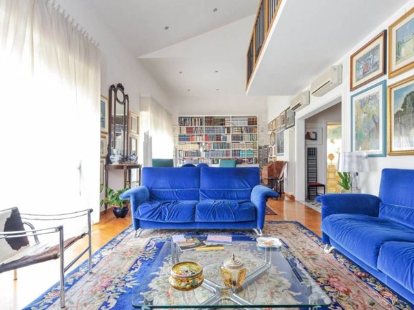 appartamento in vendita a Firenze in zona Campo di Marte