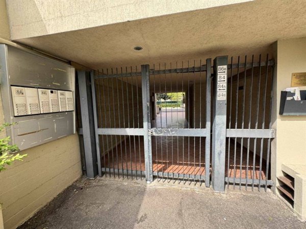 ufficio in vendita a Firenze in zona Soffiano