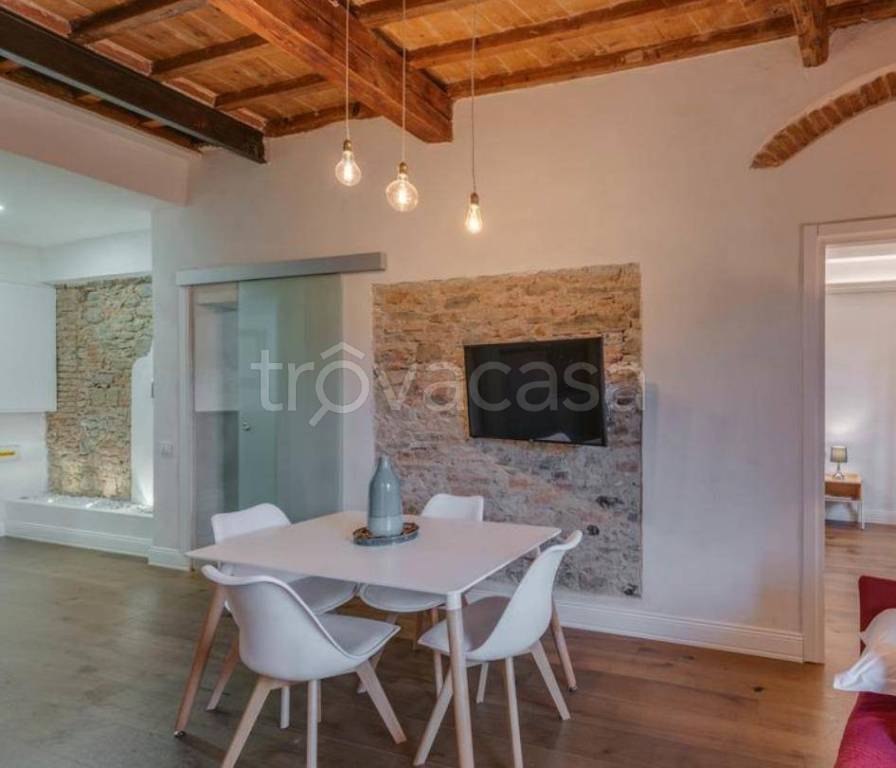 appartamento in vendita a Firenze in zona Centro Santa Croce