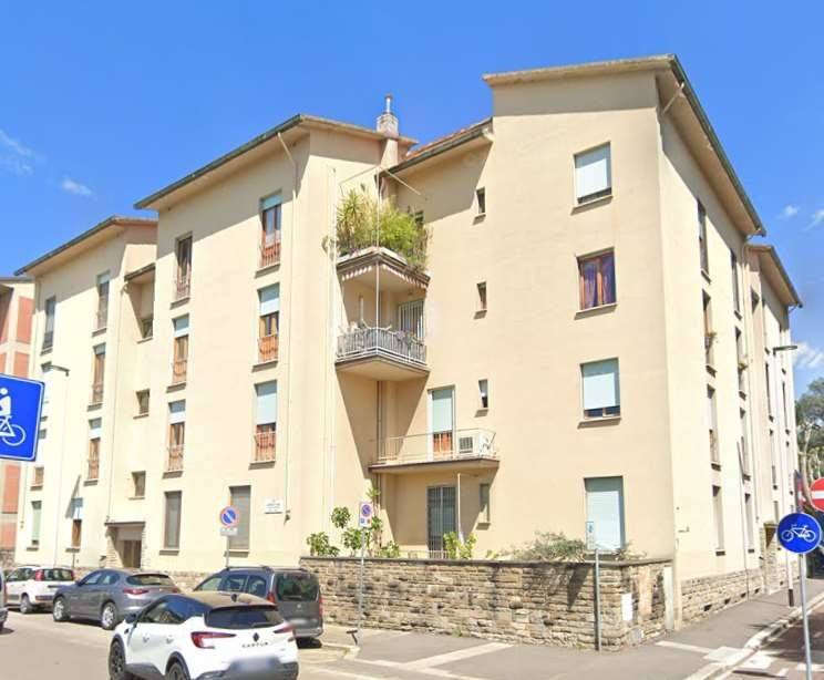 appartamento in vendita a Firenze in zona Isolotto