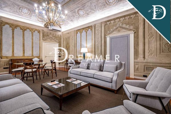 appartamento in vendita a Firenze in zona Centro Duomo