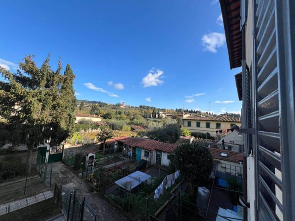 appartamento in vendita a Firenze in zona Coverciano
