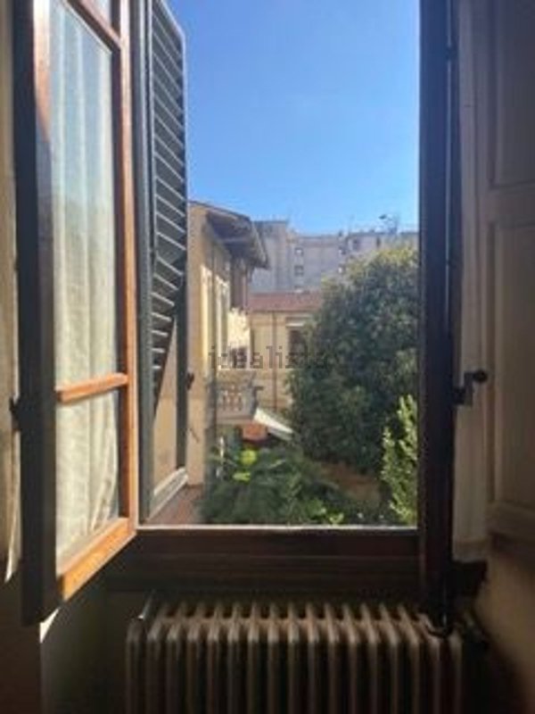 esavano in vendita a Firenze in zona Centro Storico
