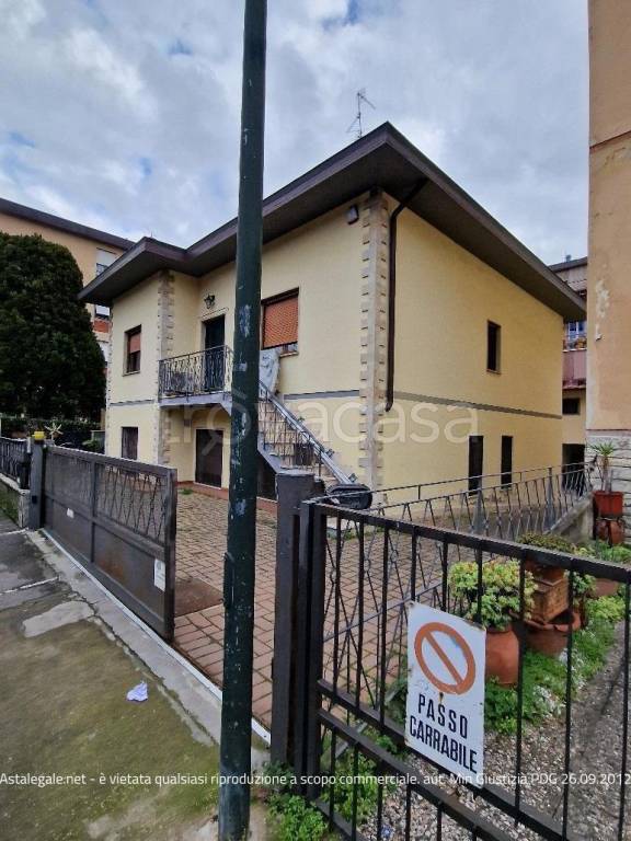appartamento in vendita a Firenze in zona Brozzi