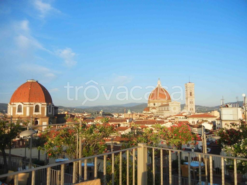 trivano in vendita a Firenze in zona Soffiano
