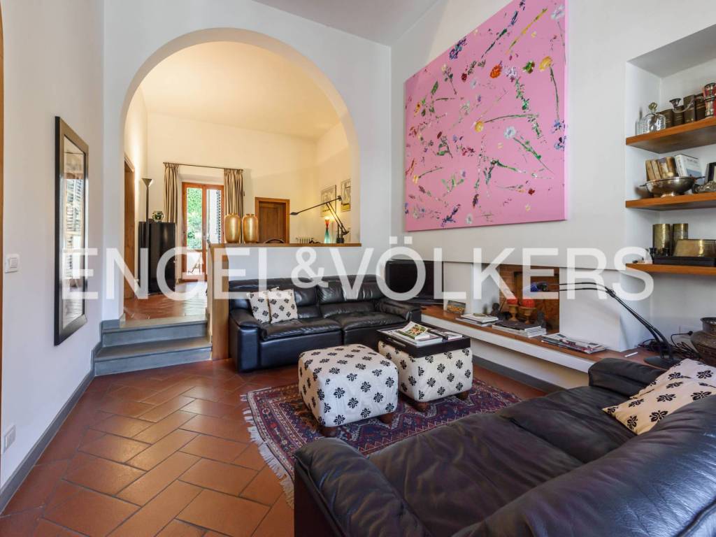 appartamento in vendita a Firenze in zona Bellosguardo