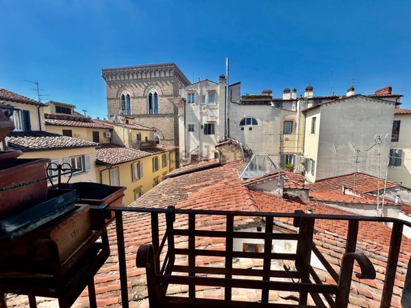 appartamento in vendita a Firenze in zona Centro Santa Croce