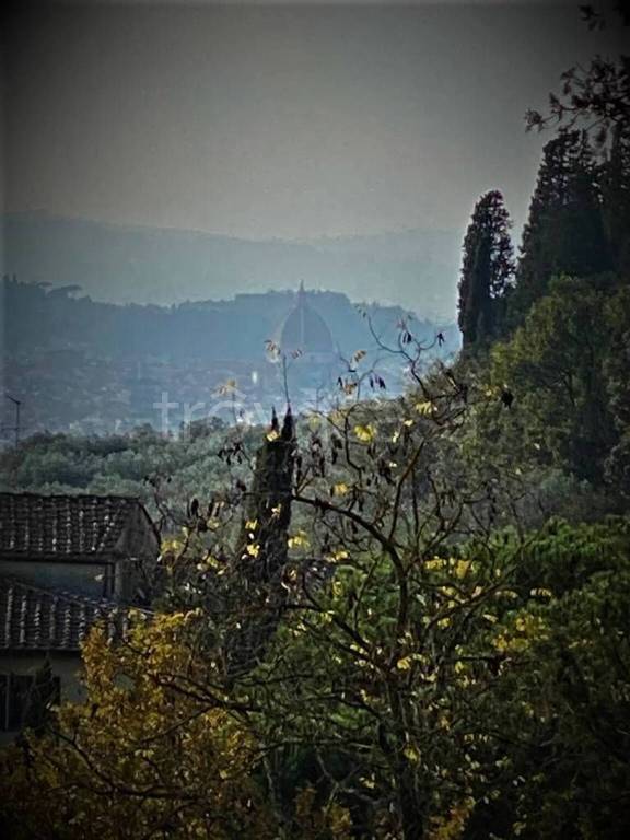 appartamento in vendita a Firenze in zona Settignano