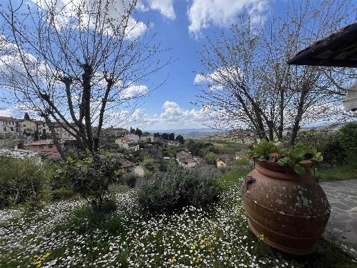 casa indipendente in vendita a Firenze