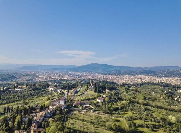 casa indipendente in vendita a Firenze in zona Gavinana