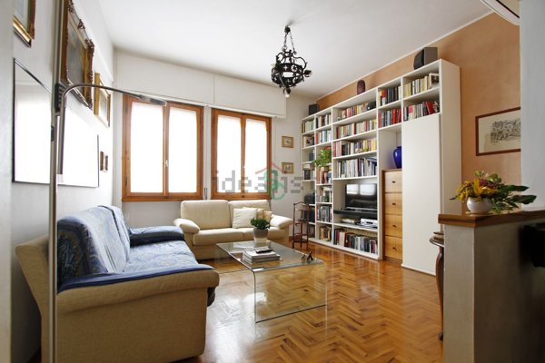 appartamento in vendita a Firenze in zona Coverciano