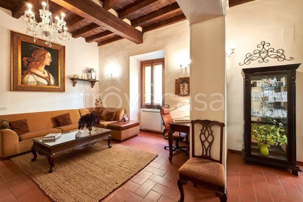 appartamento in vendita a Firenze in zona Centro Santa Croce