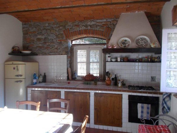 casa indipendente in vendita a Firenze in zona Serpiolle