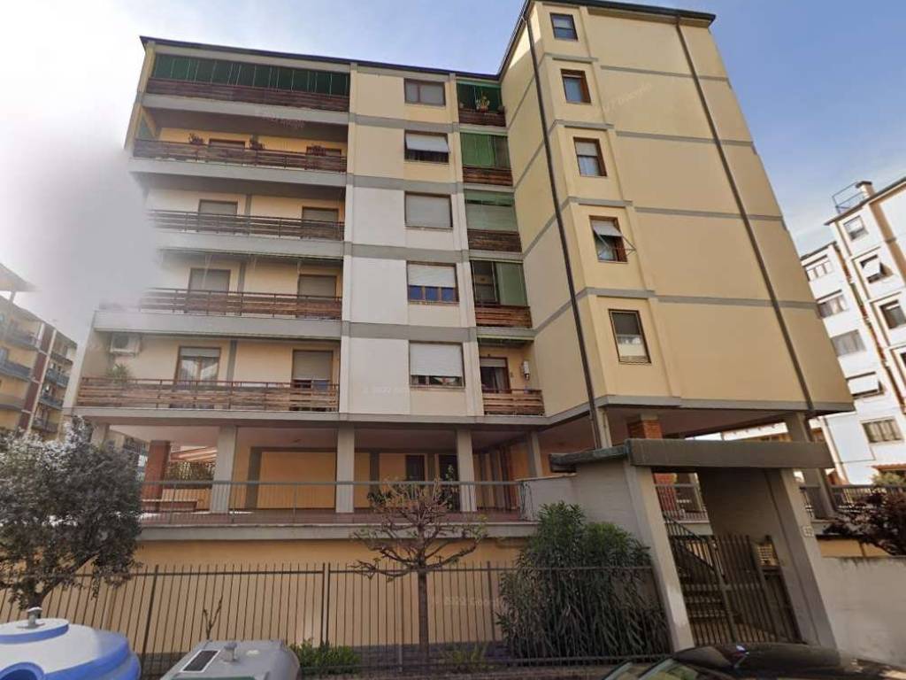 appartamento in vendita a Firenze in zona Cintoia