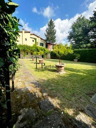 appartamento in vendita a Firenze in zona Serpiolle