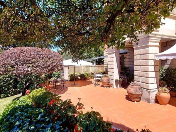 appartamento in vendita a Firenze in zona Le Cure