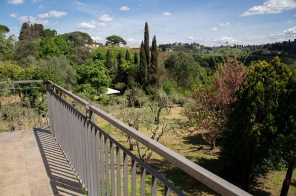 casa indipendente in vendita a Firenze in zona Bellosguardo