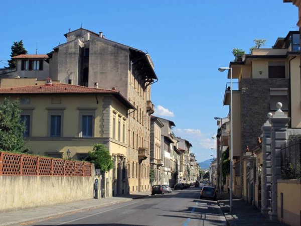 appartamento in vendita a Firenze in zona Le Cure