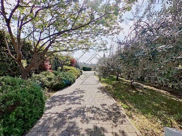 casa indipendente in vendita a Firenze in zona Serpiolle