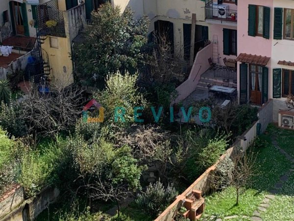 casa indipendente in vendita a Firenze in zona Centro Storico
