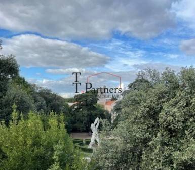 appartamento in vendita a Firenze in zona Centro Santa Maria Novella