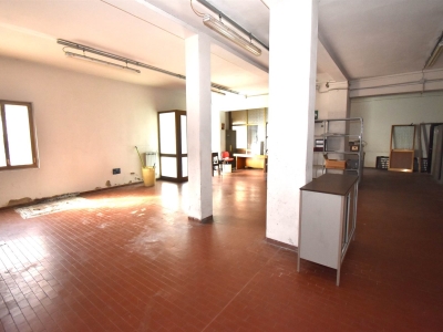 locale di sgombero in vendita a Firenze in zona Centro Storico