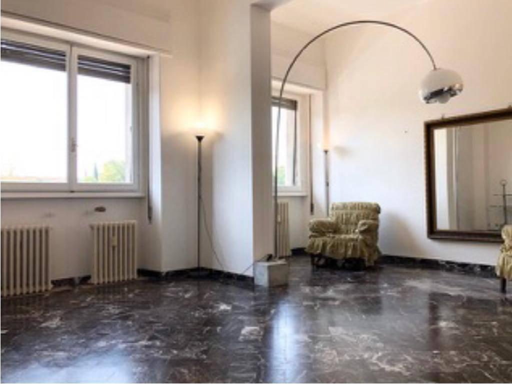 appartamento in vendita a Firenze in zona Bellariva
