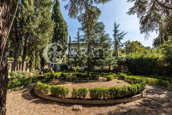 casa indipendente in vendita a Firenze in zona Coverciano