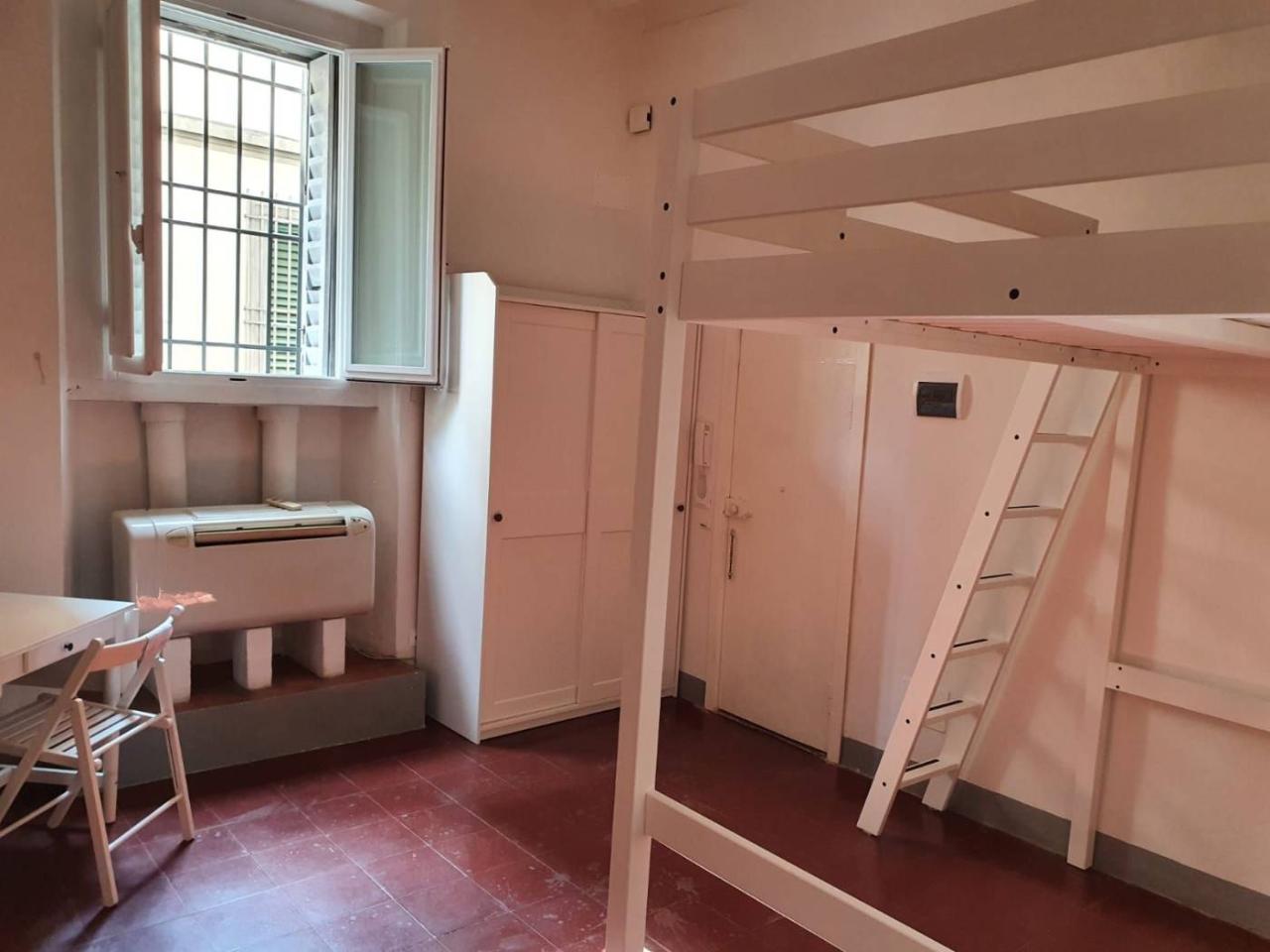 appartamento in vendita a Firenze in zona Centro Santa Croce