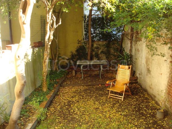 appartamento in vendita a Firenze in zona Centro Santa Croce
