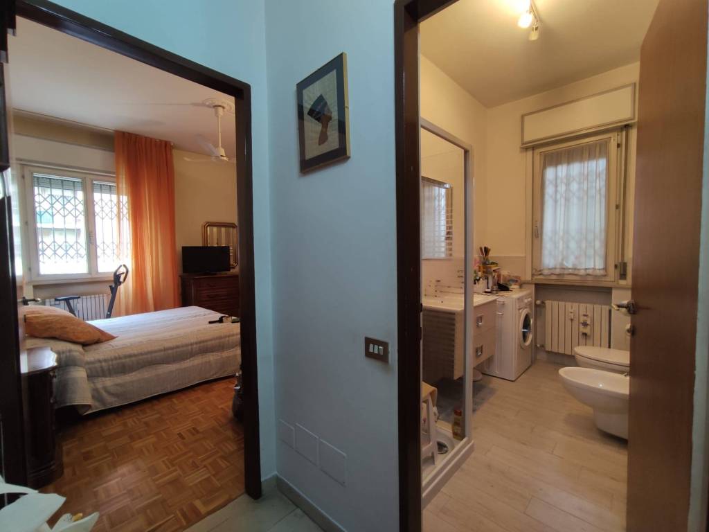 appartamento in vendita a Firenze in zona Isolotto