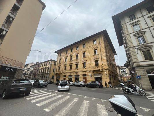 appartamento in vendita a Firenze in zona Campo di Marte