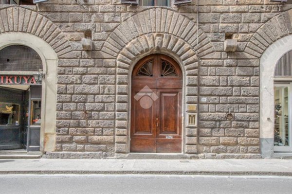 appartamento in vendita a Firenze in zona Centro Santa Croce