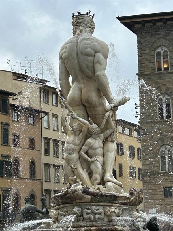 appartamento in vendita a Firenze in zona Centro Santa Maria Novella