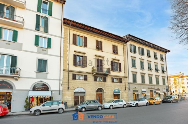 appartamento in vendita a Firenze in zona Statuto