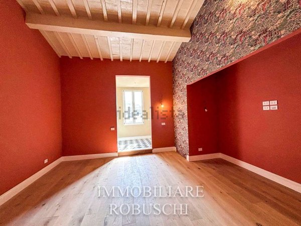 appartamento in vendita a Firenze in zona Centro Santa Maria Novella
