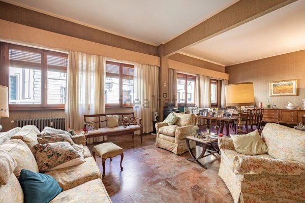 appartamento in vendita a Firenze in zona Campo di Marte