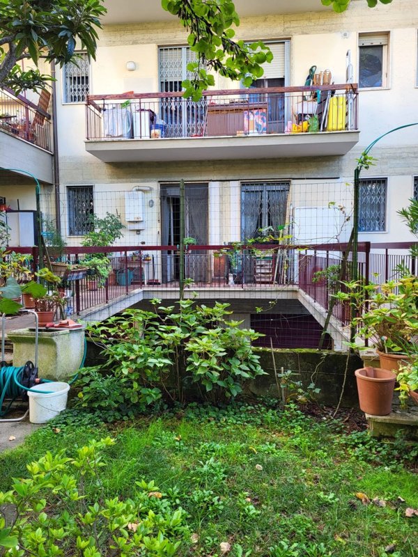 appartamento in vendita a Firenze in zona Coverciano