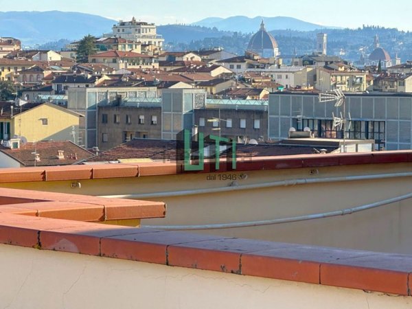 appartamento in vendita a Firenze in zona Careggi